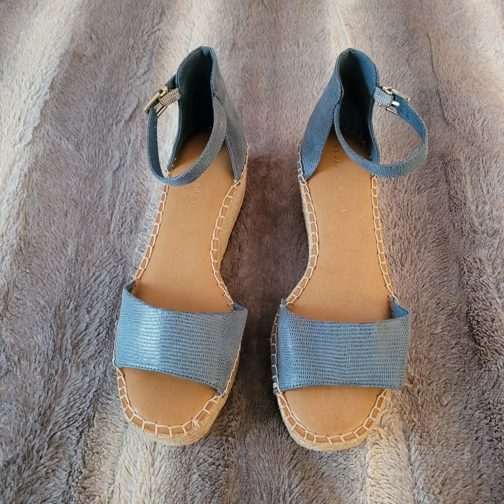 Espadrille Wedge Sandals NWOT Size 9.5